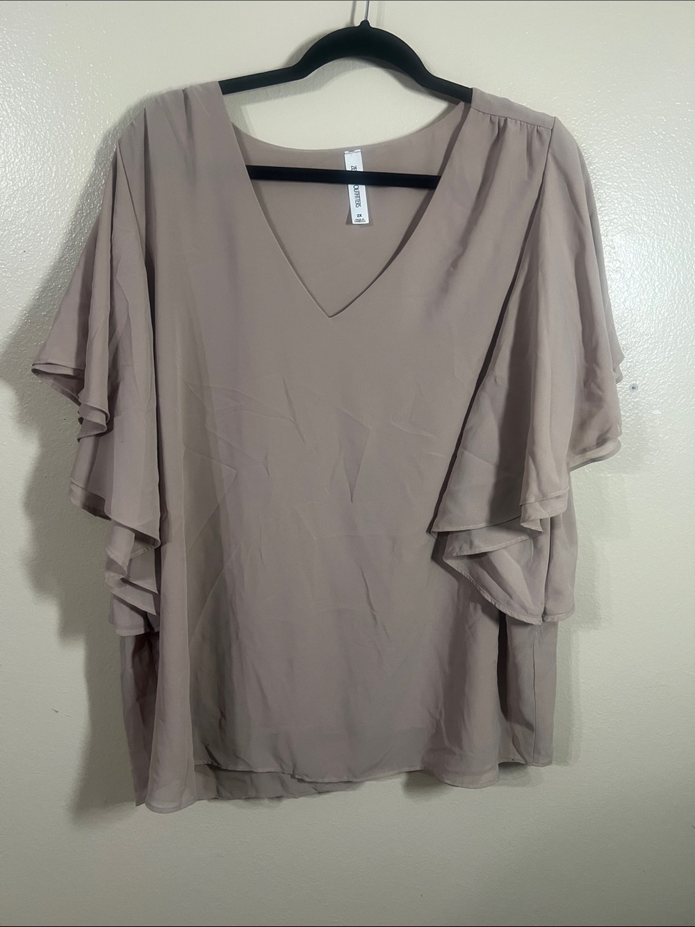 Zenana Outfitters Mauve-Taupe Layered Flutter Sleeve V-Neck Blouse